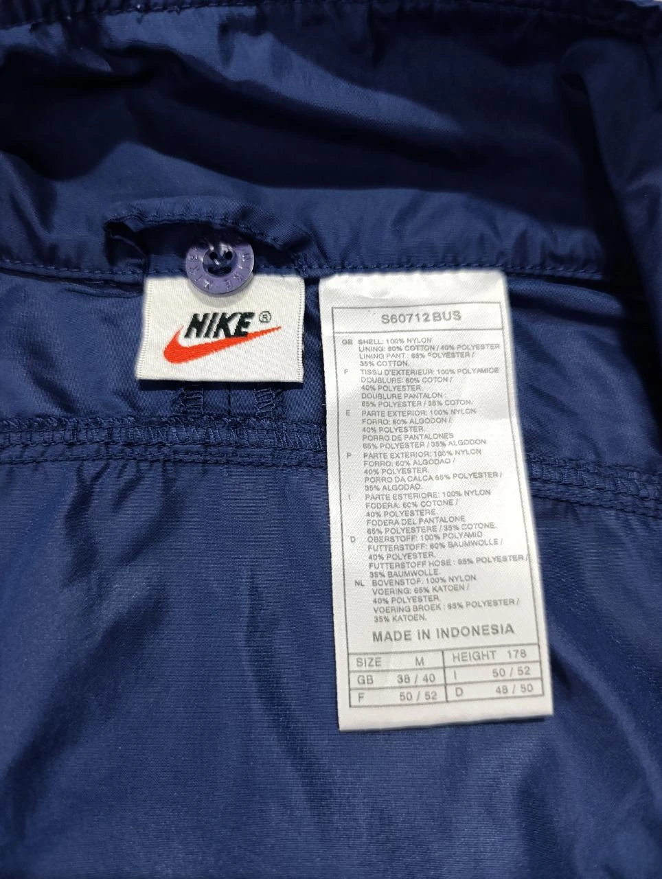 Vintage 90s Nike Windbreaker Big Swoosh Embroidered Back Blue/Red - Size L/XL – photo 4